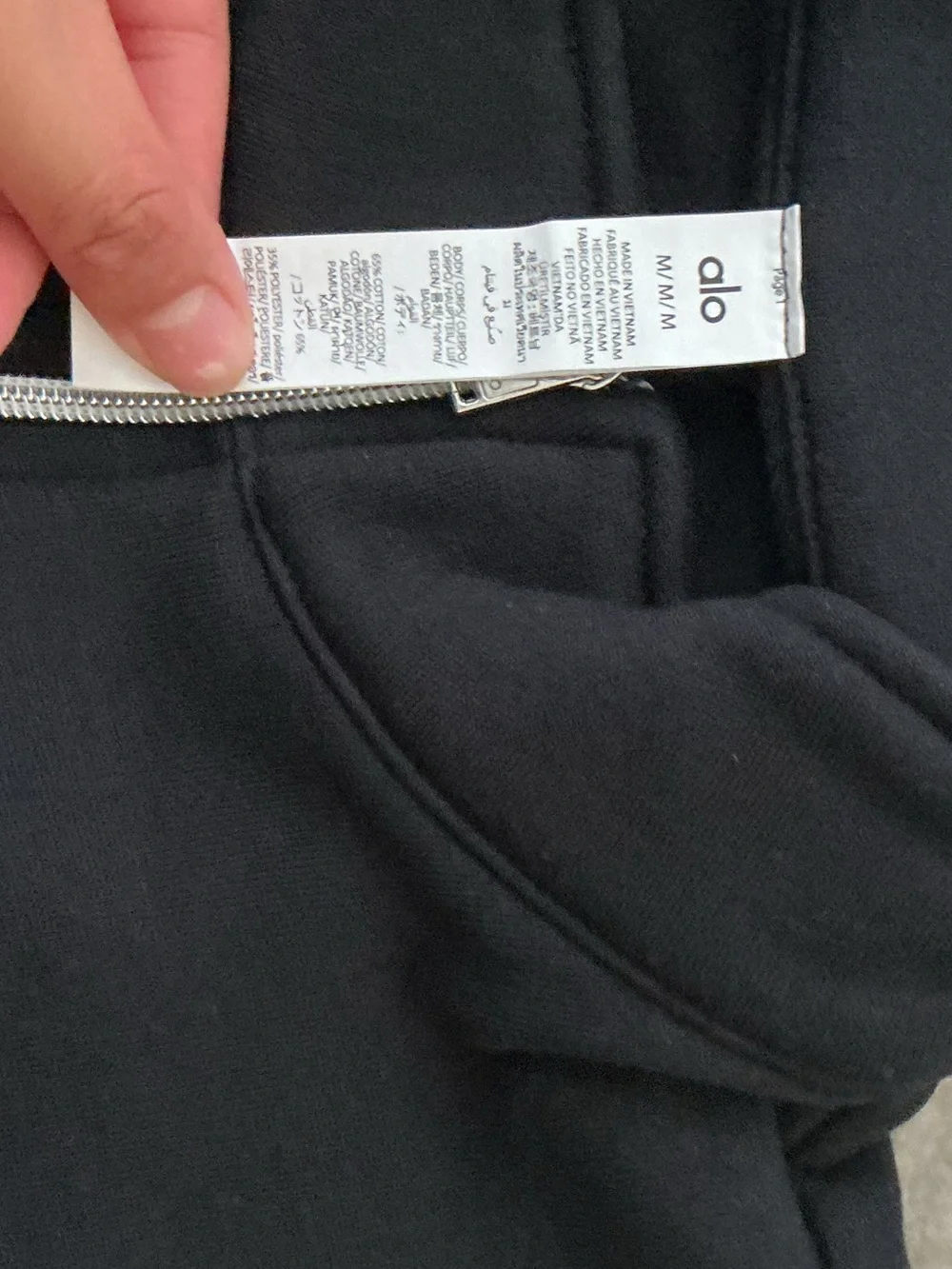 ALO Yoga Men’s Black Quarter-Zip Sweater